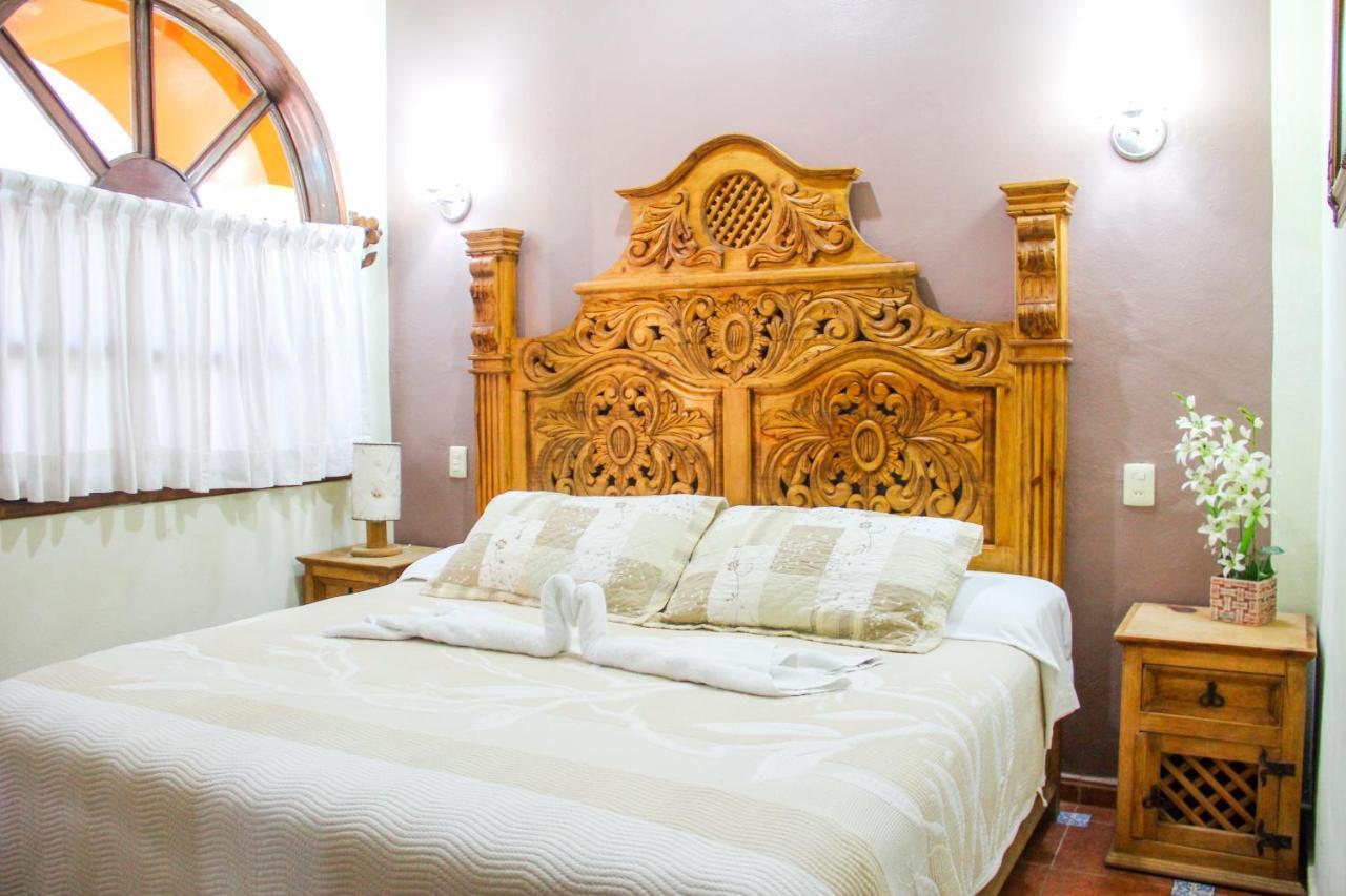 Hotel Tutul-Ha Escárcega エクステリア 写真